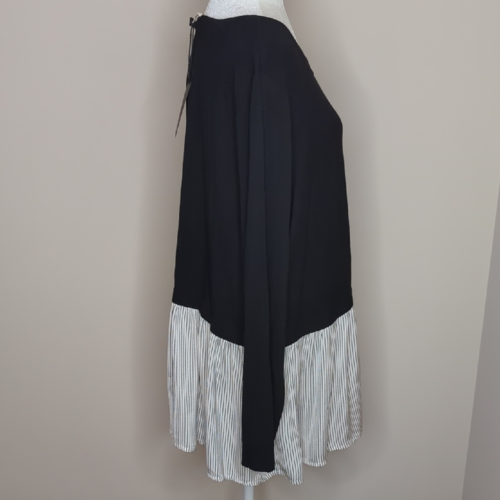 Jane And Delancey Black Layered Long-Sleeve Tunic with Striped Hem Size 2x - Picture 7 of 11